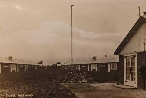 Werkkamp Bladel. Prentbriefkaart. (Bron: Collectie Hooge Mierde, Museum De Bewogen Jaren)