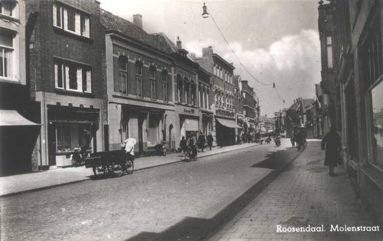 Een deel van de Molenstraat, waar het gezin Van Osta woonde. (Bron: West-Brabants Archief, 1939)